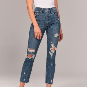 Abercrombie mom jeans